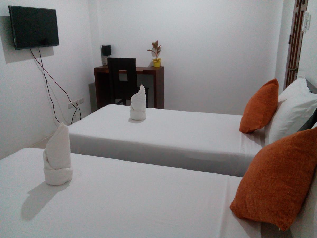 プエルト・プリンセサ Abeth'S Haven Bed & Breakfast エクステリア 写真